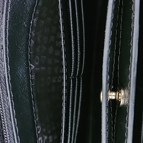 Kate Spade crossbody with removable straps - Picture 7 of 9